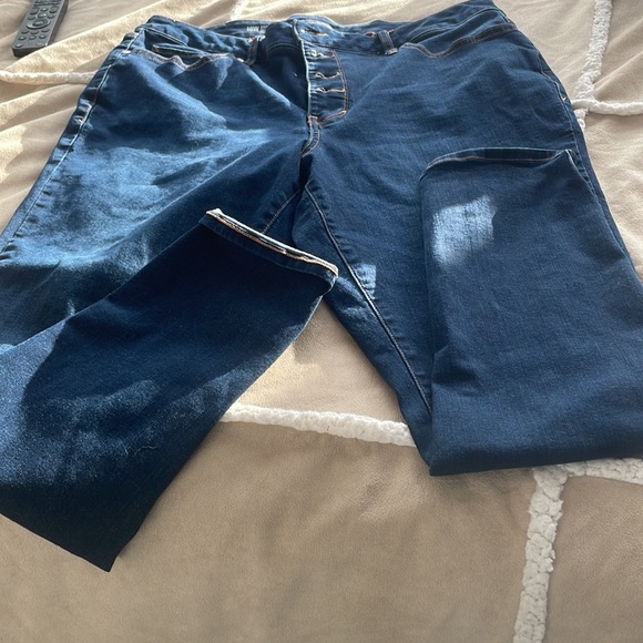 🆕💋 a.n.a jeans worn once - Picture 2 of 4